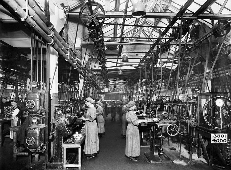 一百年前的英国生活