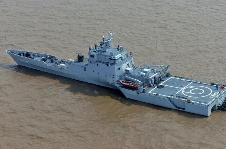 中国濒海战斗舰556图片
