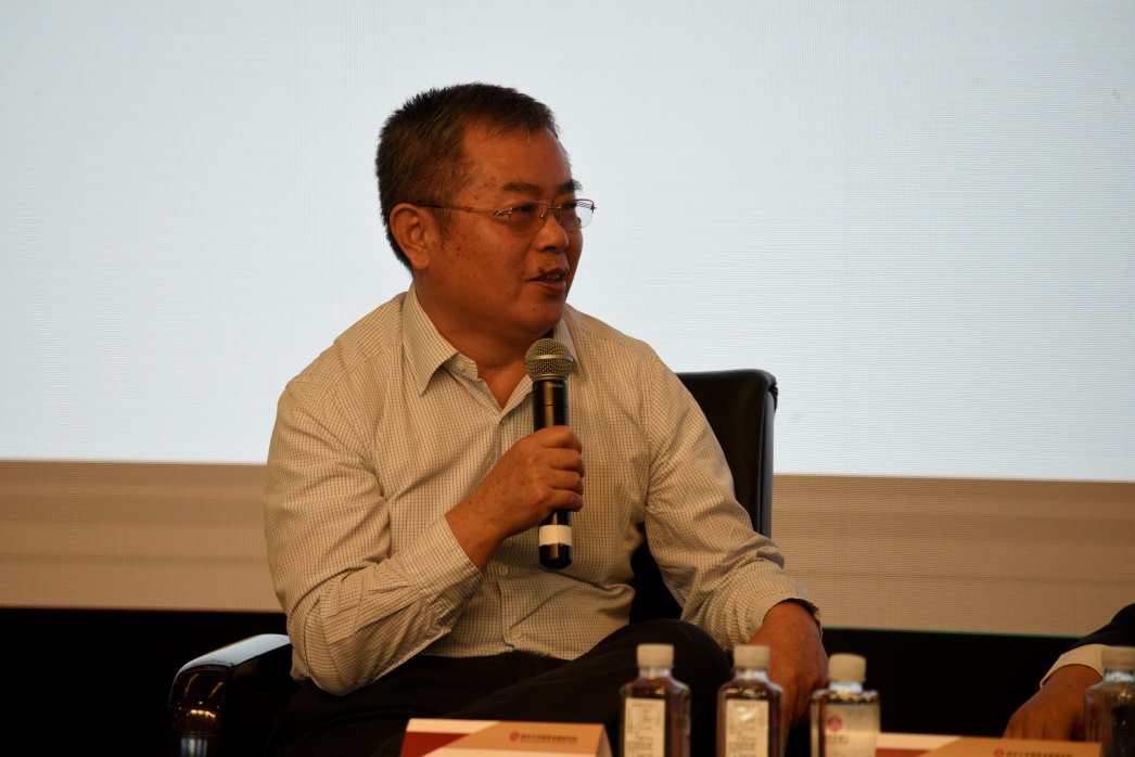 中国系统性金融风险已呈下降趋势 _凤凰财经