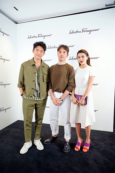 郑恺程晓玥携手时装周 《我们相爱吧》向世界传递爱