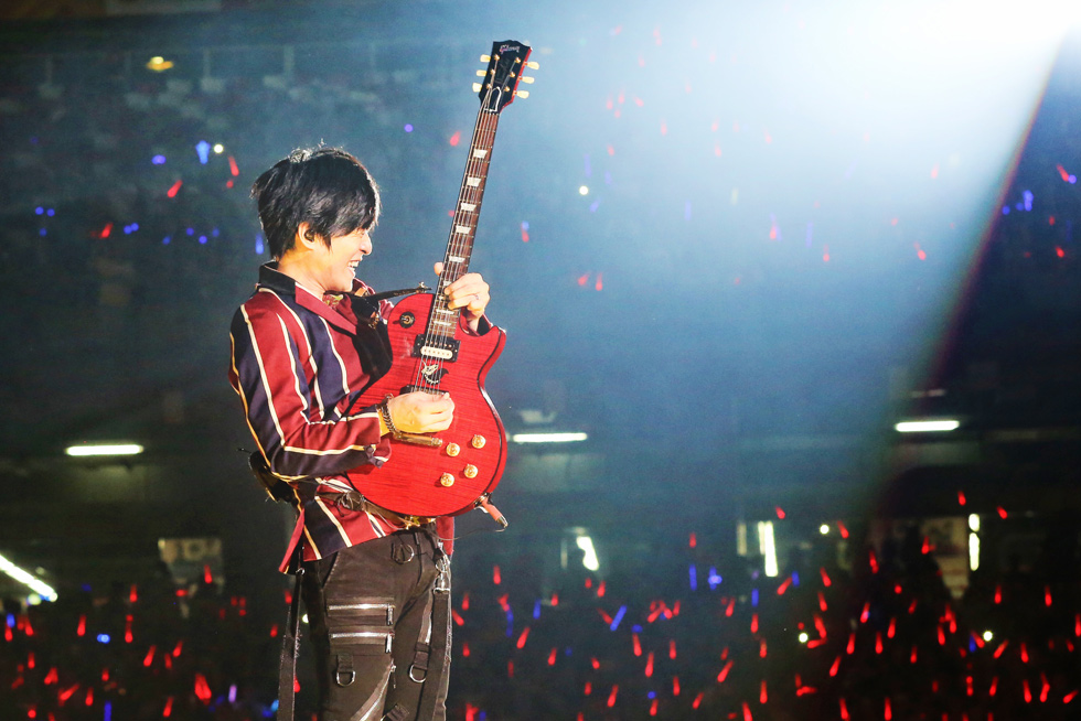 五月天四登鸟巢燃爆现场 阿信聊初恋遭歌迷破梗