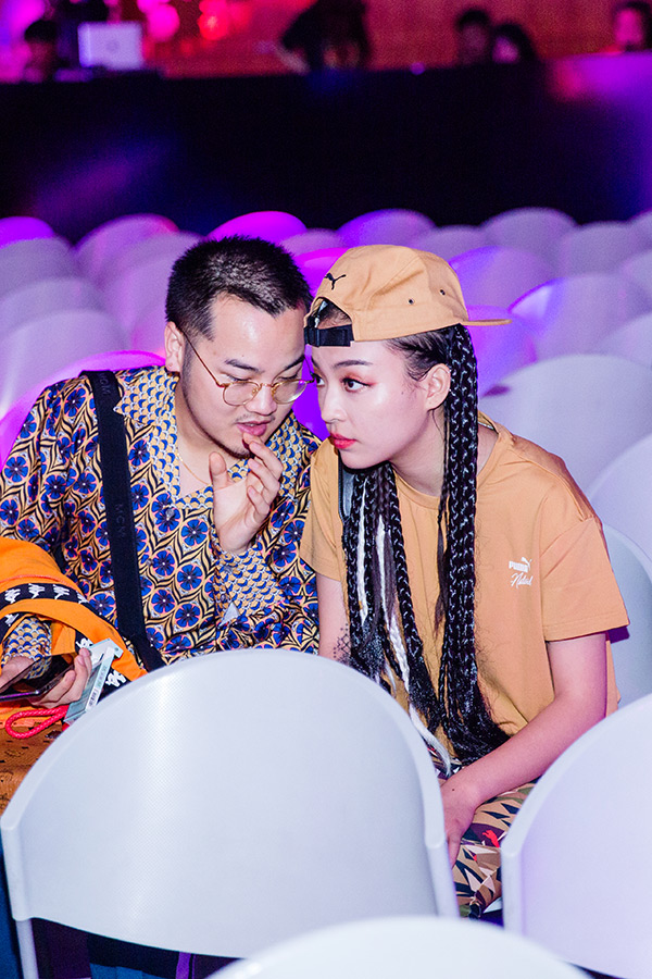 vava:不可思议的rap少女