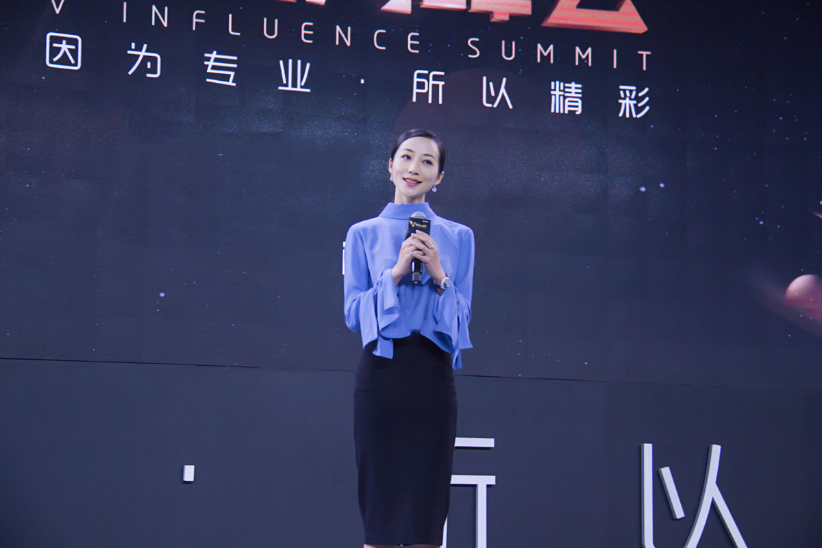 韩雪发英文邮件为用户发声 暖心举动获赞