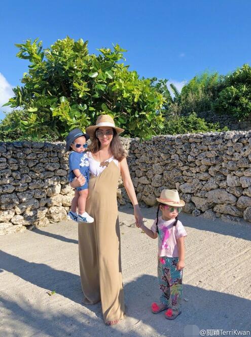 台湾第一千金挺三胎孕肚海边度假富豪老公出镜