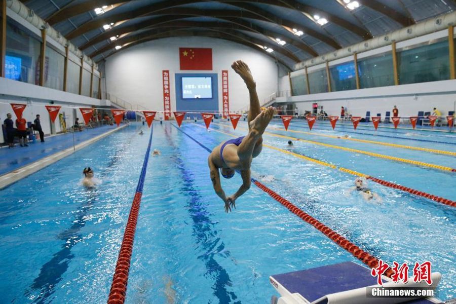中国国家游泳队举行公开训练课
