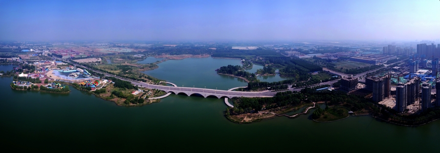 济南澄波湖风景区图片