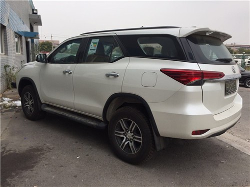 17款穿越者2700中东四驱越野超低价爆售