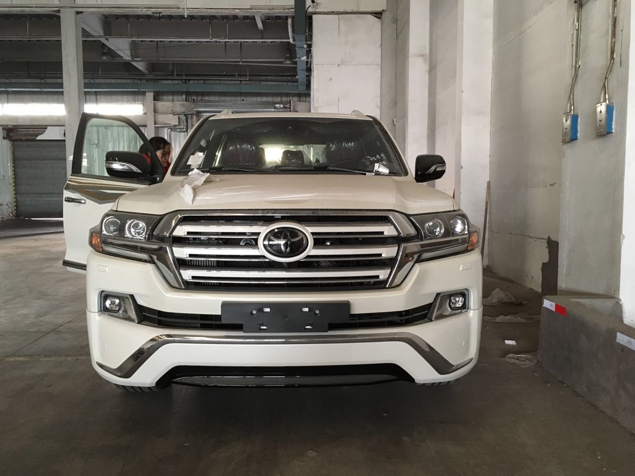 打造完美越野车 丰田酷路泽5700vxs