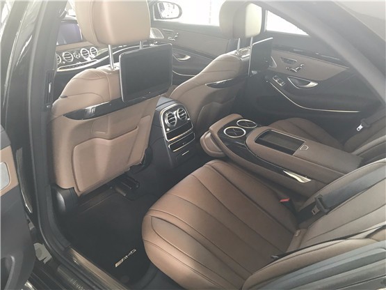 2019款奔驰s450l炫酷的商务行政黑科技满满