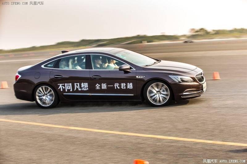 全新一代君越