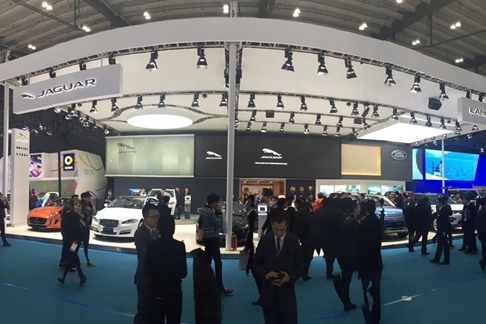 捷豹路虎亮相车展