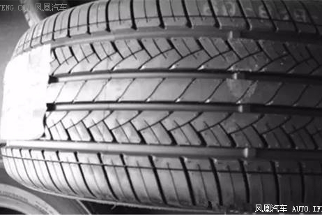 轮胎上花纹的奥秘~