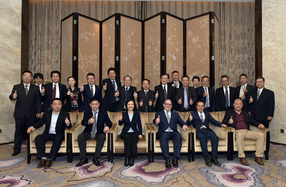 特雷弗•曼恩来华