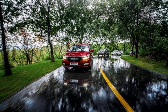 8万买辆威旺M50F