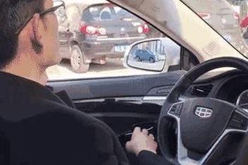 这样开车门更安全，