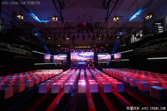 保时捷全新Panamera