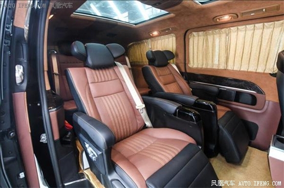 宁波九华奔驰亮相余