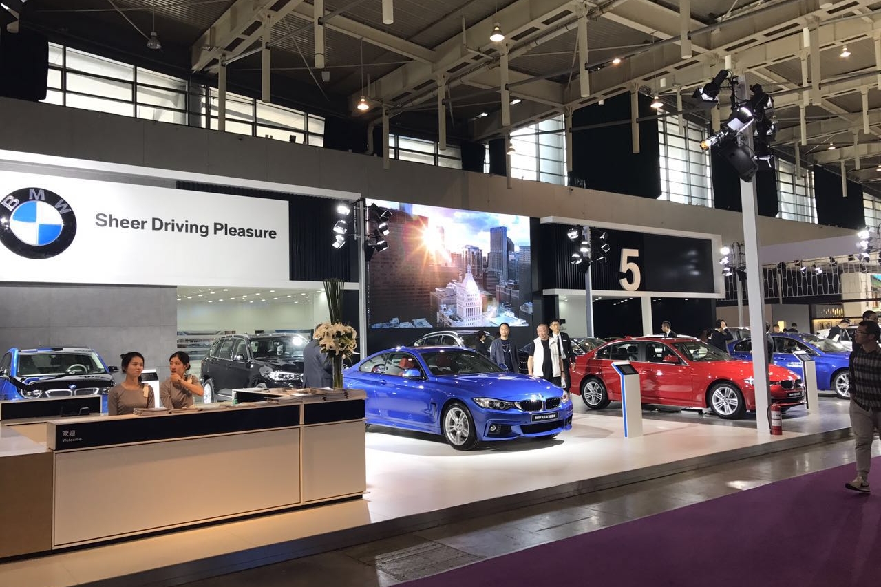 BMW众多车型亮相2017