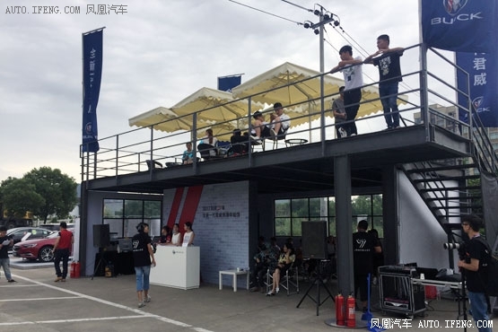 2017别克S弯宁波站