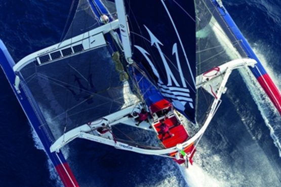 三叉戟踏浪勇征太平