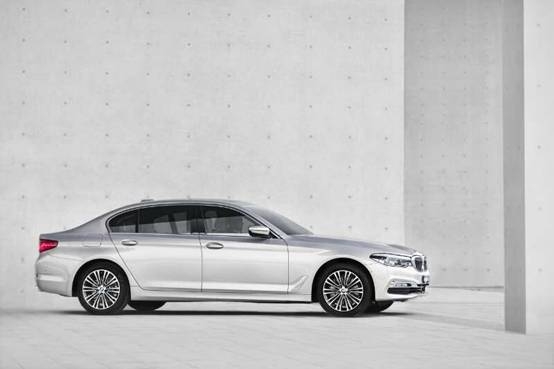 全新BMW 5系Li引领