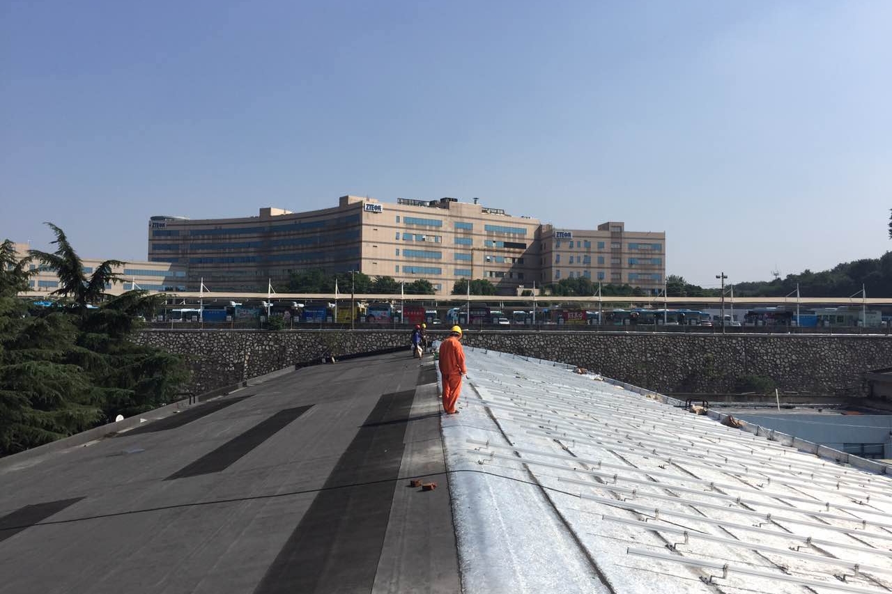 江苏省首个光伏发电