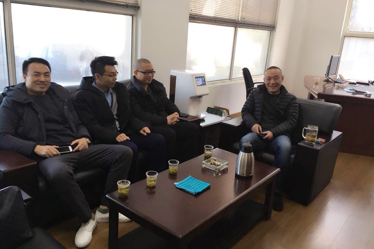 顺达车管家团队与松