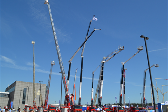 徐工消防V5消防车