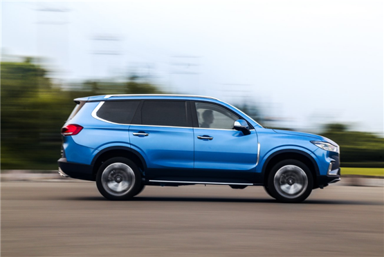 上汽大通D90逐鹿SUV