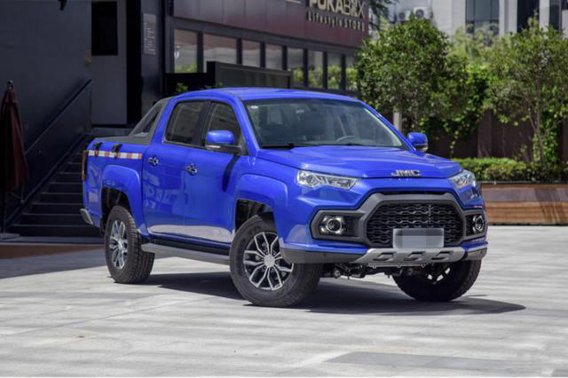 江铃域虎对比大通T60