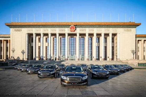 徐留平让“红旗”飞