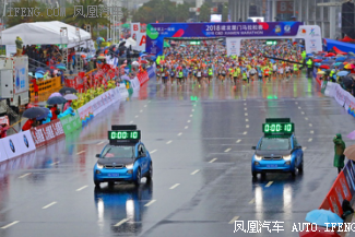 宝马领跑马拉松赛