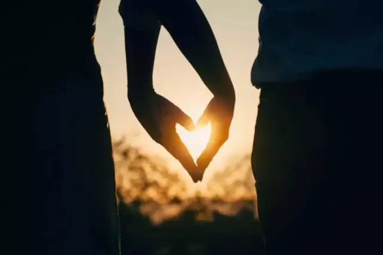 义乌泓宝行暖冬计划