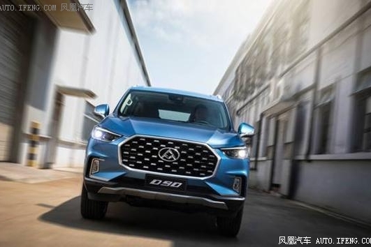 上汽大通D90 VS长安C