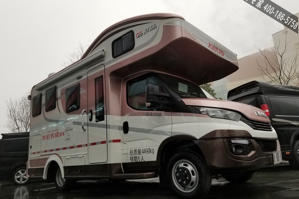 进口依维柯拓展房车