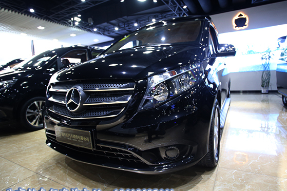 奔驰威霆改装商务车