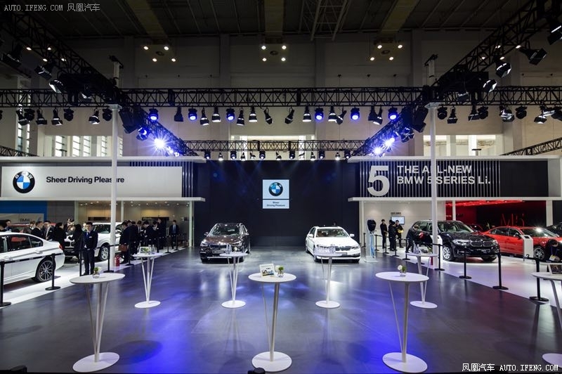 宝马亮相车博会