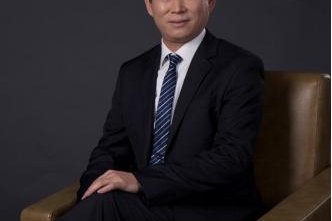 为新科技应用总监