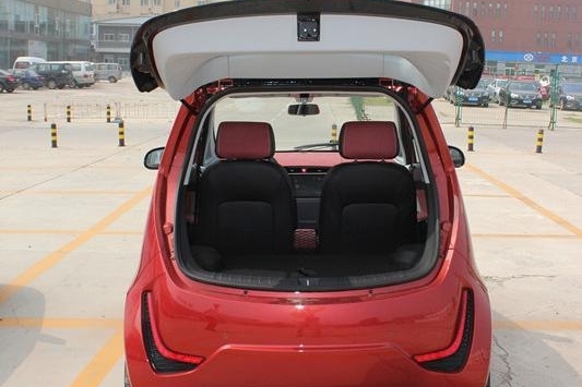 新能源汽车众泰E200