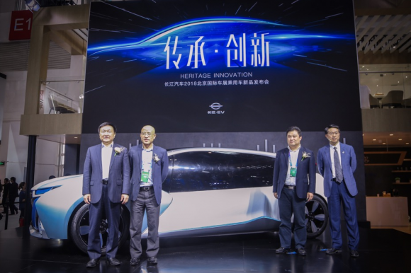 加速“替代战略”