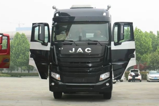 高端重卡典范格尔发K