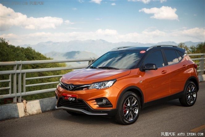 自主小型SUV—东南DX