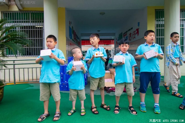 广丰走进星光学校