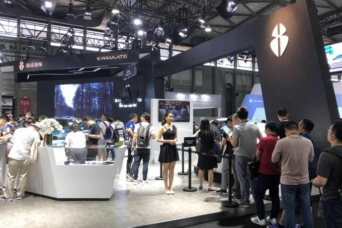 奇点携自主研发智能