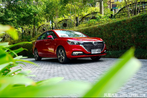 北汽绅宝全新绅宝D50