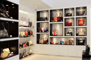 高颜值实力派 标致40