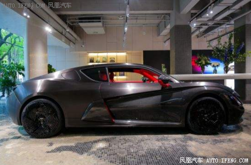 前途汽车首家体验店