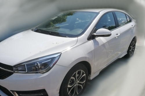 艾瑞泽5e 450谍照