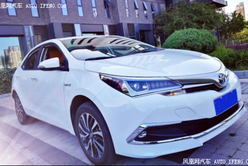 我要选择卡罗拉双擎