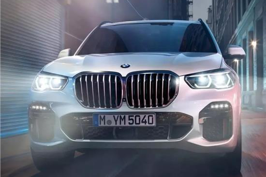 新BMW X5上市发布会